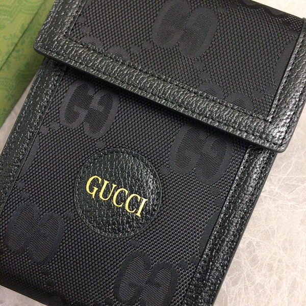 グッチ財布 レプリカ背面デザイン